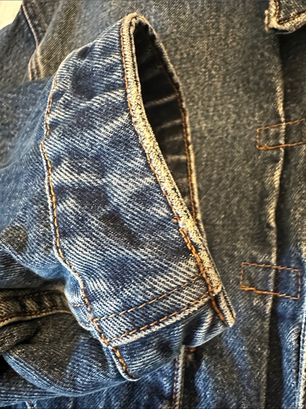 KHAITE Combly cropped denim jacket - Picture 9 of 11